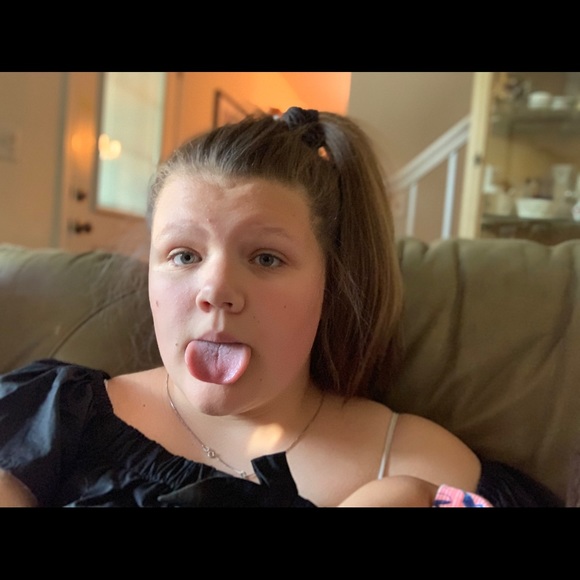 Meet your Posher, Ruthie - Picture 1 of 1